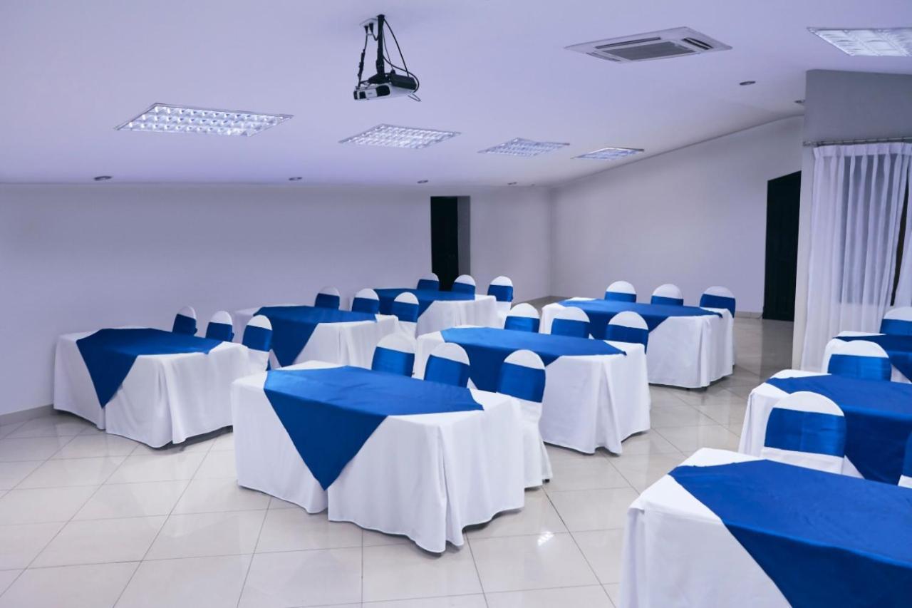 Hotel Alameda Тегусигалпа Екстериор снимка