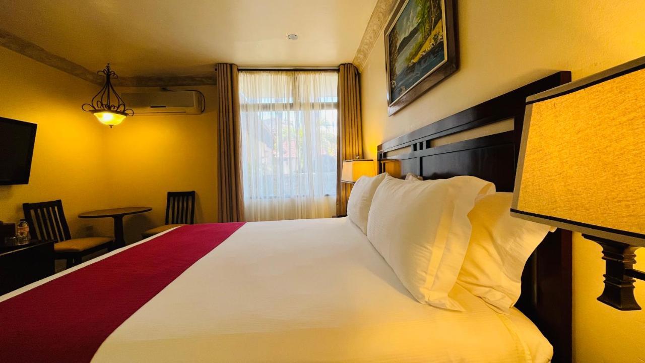 Hotel Alameda Тегусигалпа Екстериор снимка