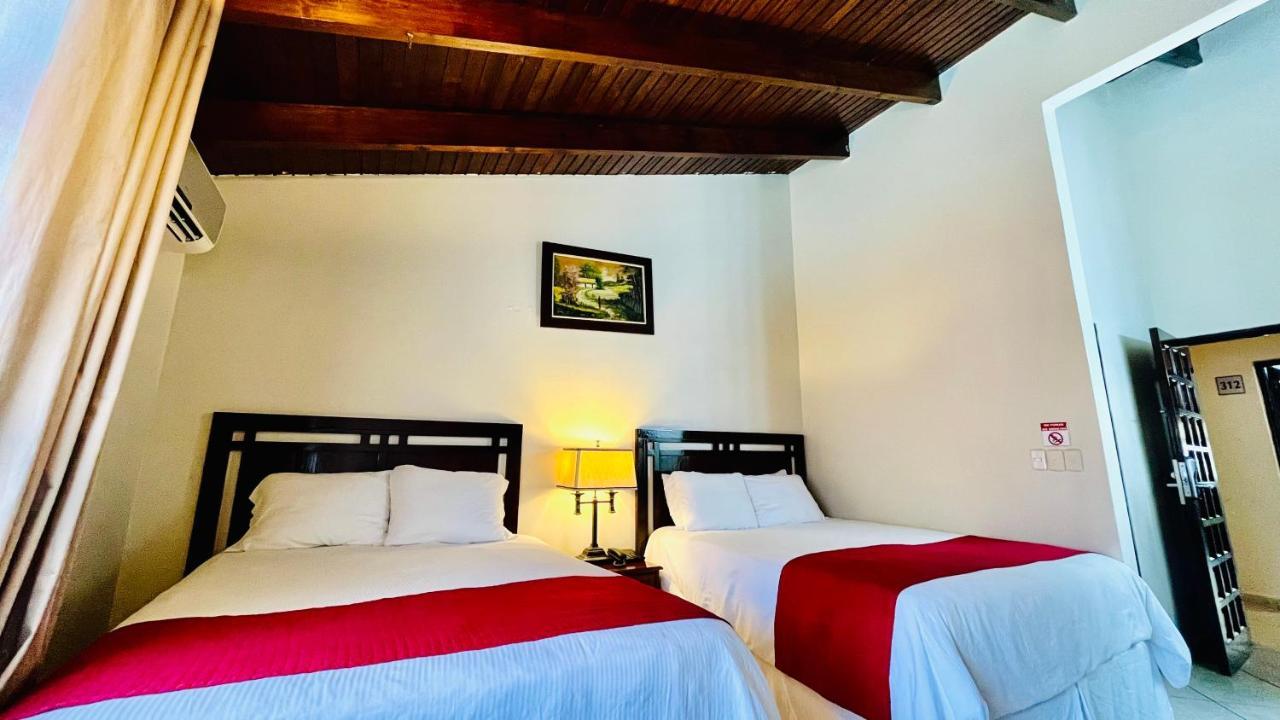 Hotel Alameda Тегусигалпа Екстериор снимка