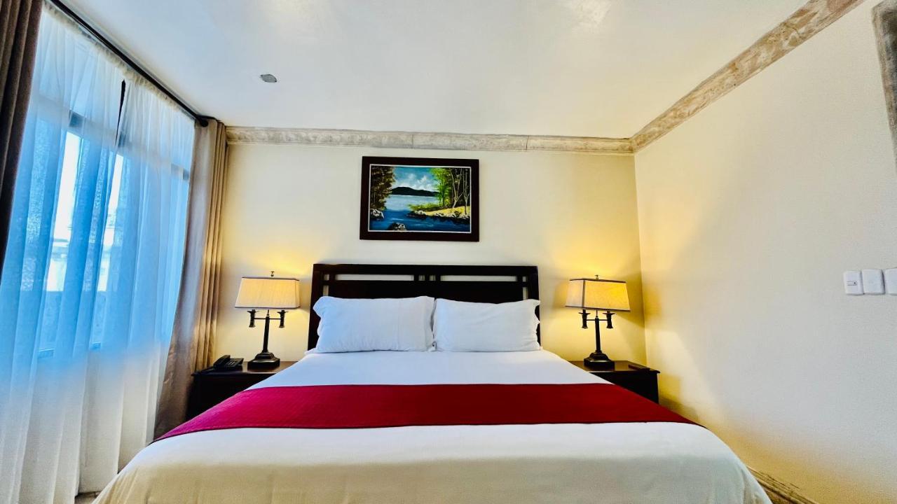 Hotel Alameda Тегусигалпа Екстериор снимка